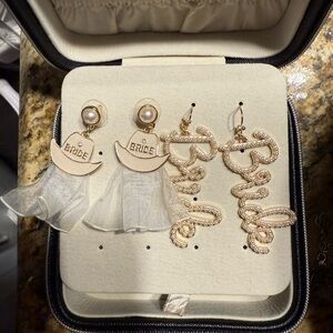 Bride Earrings Set with Pearls and Tulle
